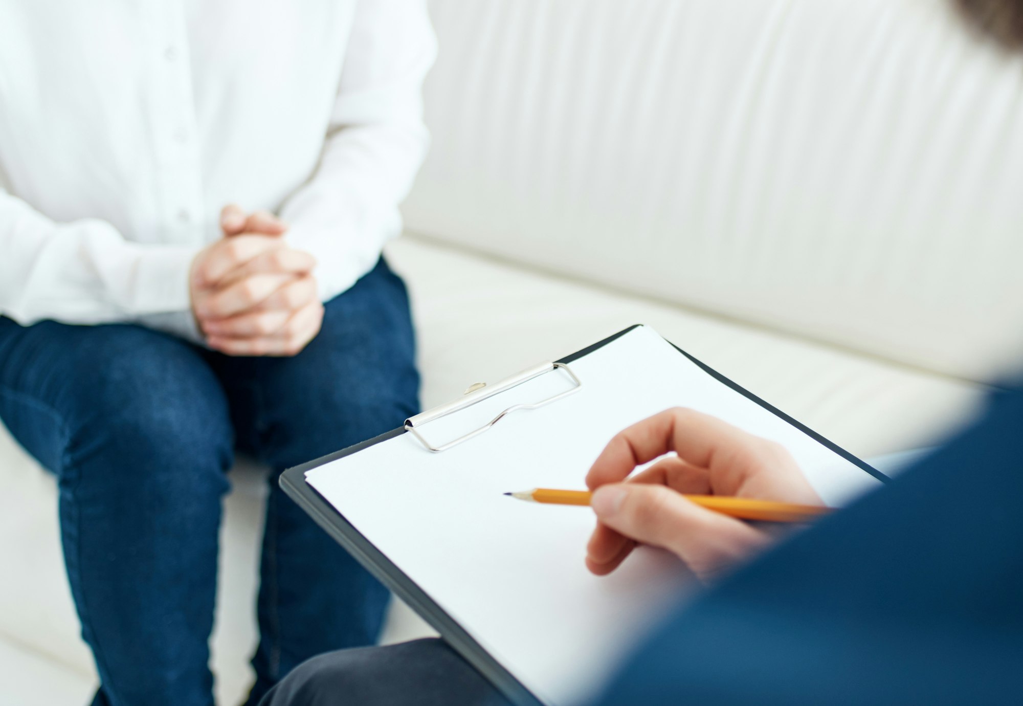 patient with a psychologist session therapy treatment